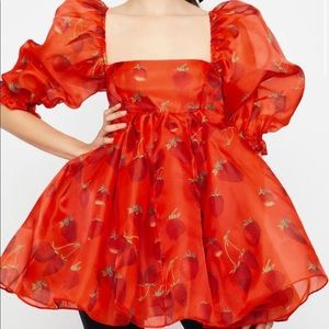 Selkie strawberry puff size small